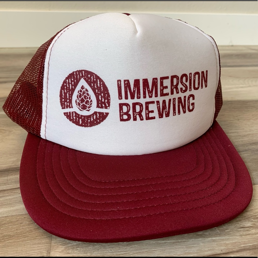 Immersion brewing trucker hat